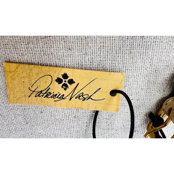 Patricia Nash Delphine Leather Buckle Bracelet Russet Gold J41616B-BSC NEW - Picture 4 of 7